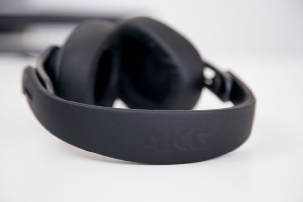 Akg k372 hot sale