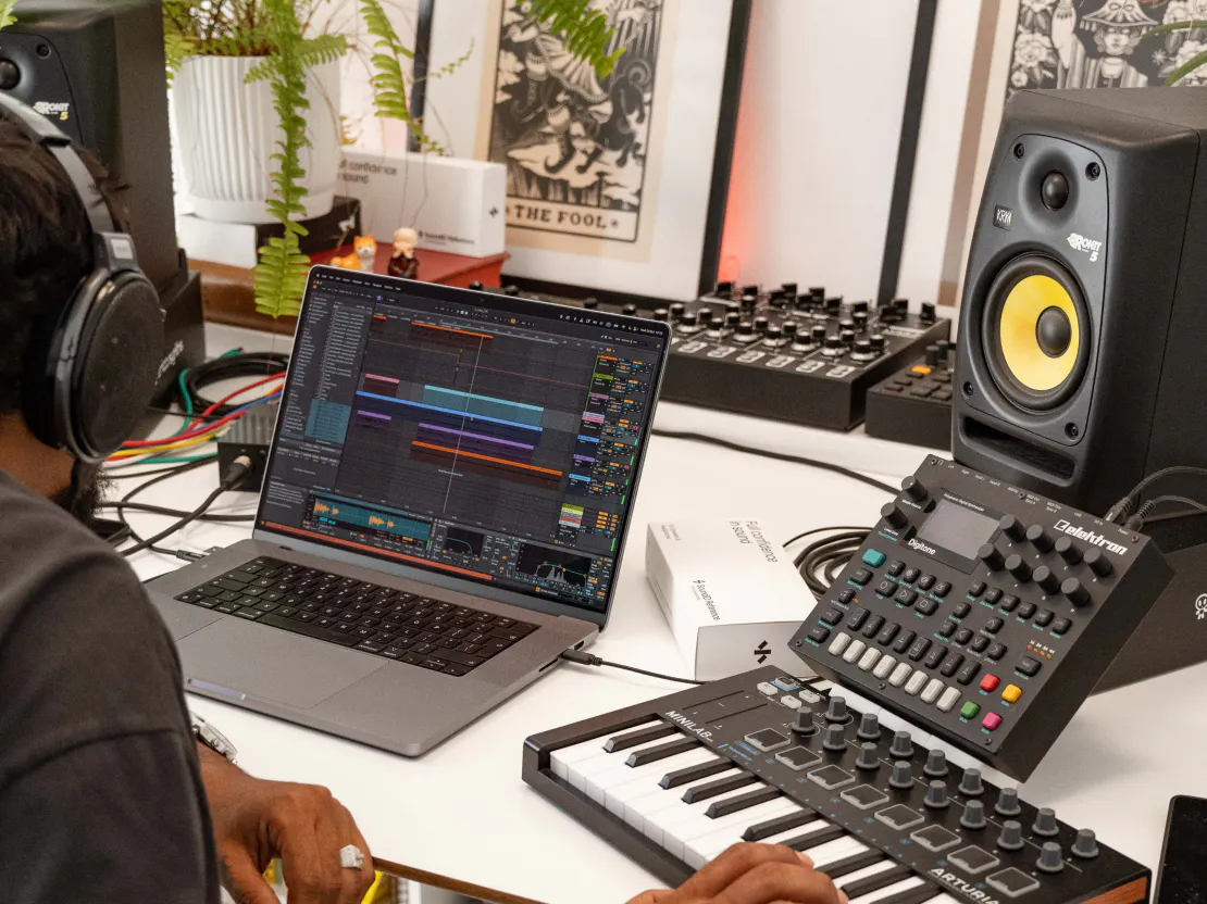 How to Turn Lyrics into a Full Song With AI Tools - Sonarworks Blog